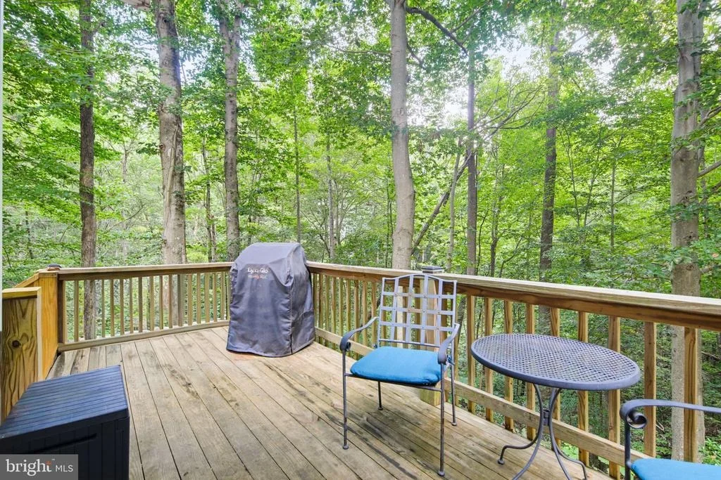 Photo of 2501 YORK COURT