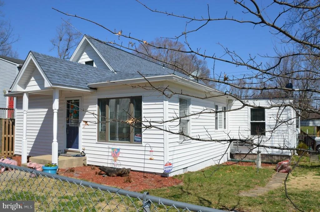 Photo of 3848 7TH STREET