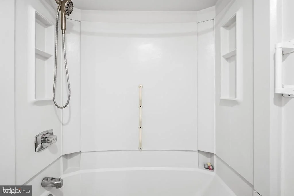 Photo of Unit 2215 at 15107 INTERLACHEN DRIVE