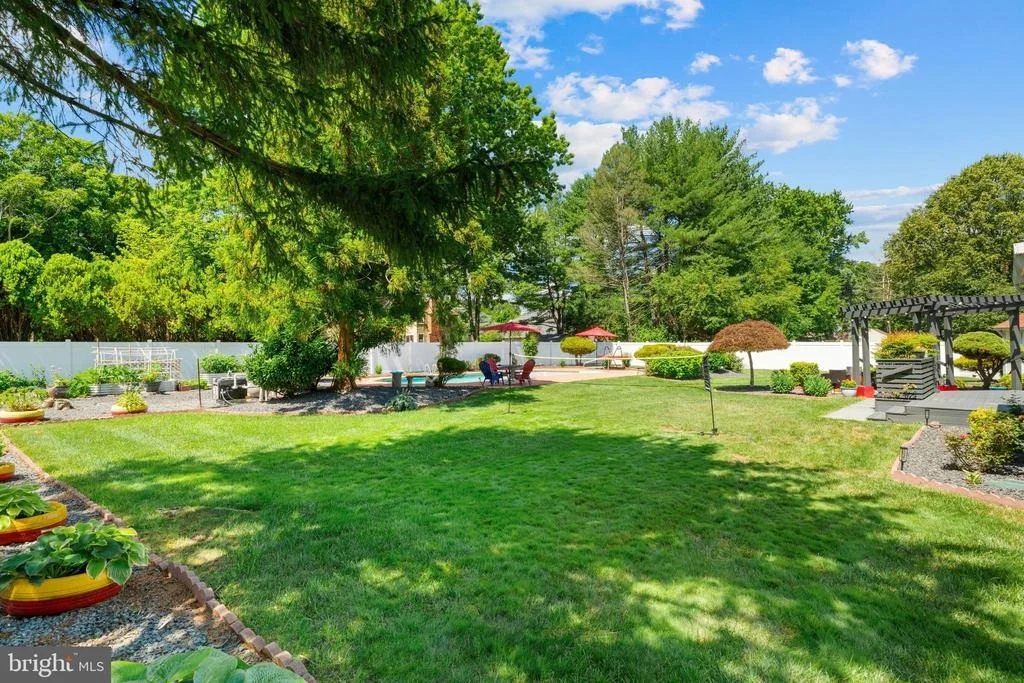 Photo of 1 W CARTWRIGHT DRIVE