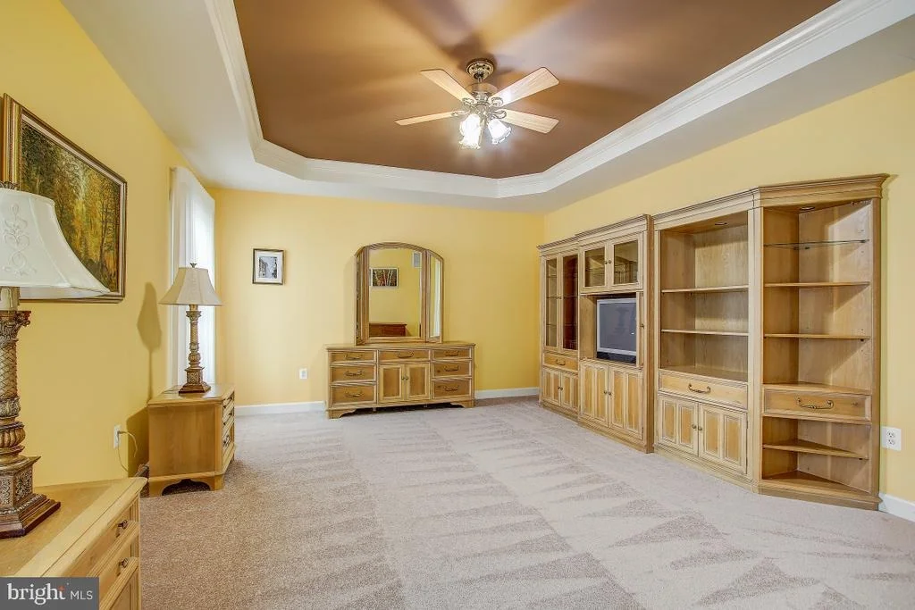 Photo of 6 GLEN EAGLES COURT