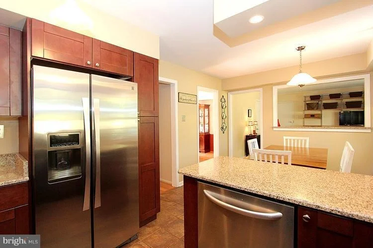 Photo of 8780 OXWELL LANE
