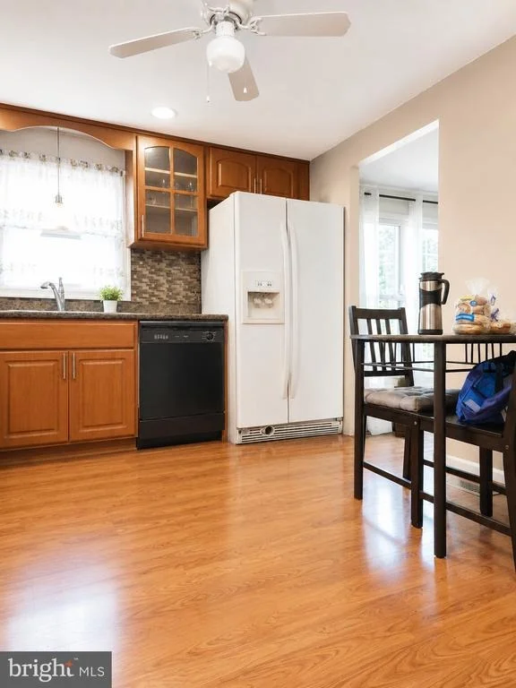 Photo of 103 NIAGARA LANE