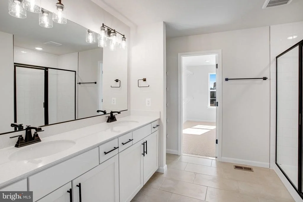 Photo of 611 CLOVER LANE