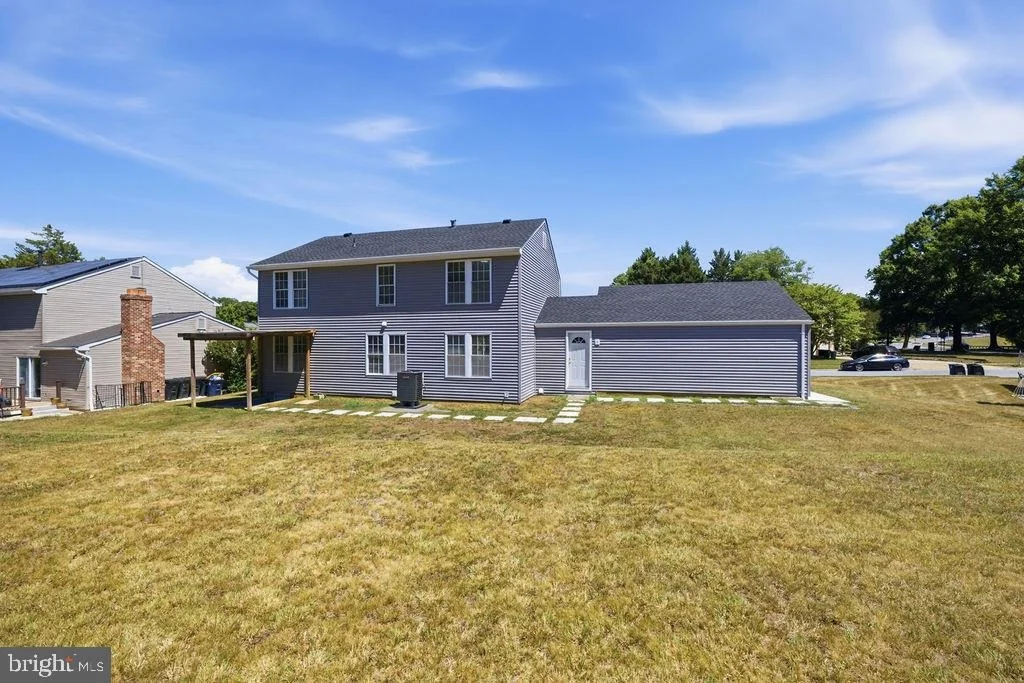 Photo of 802 CYPRESS POINT CIRCLE