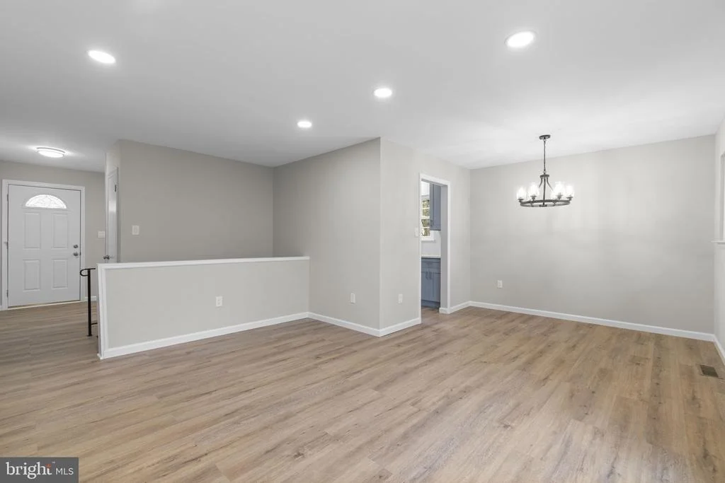Photo of 24320 LOG HOUSE ROAD