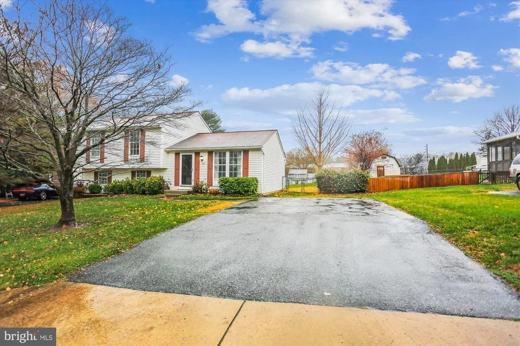 Photo of 300 BUTTRY ROAD