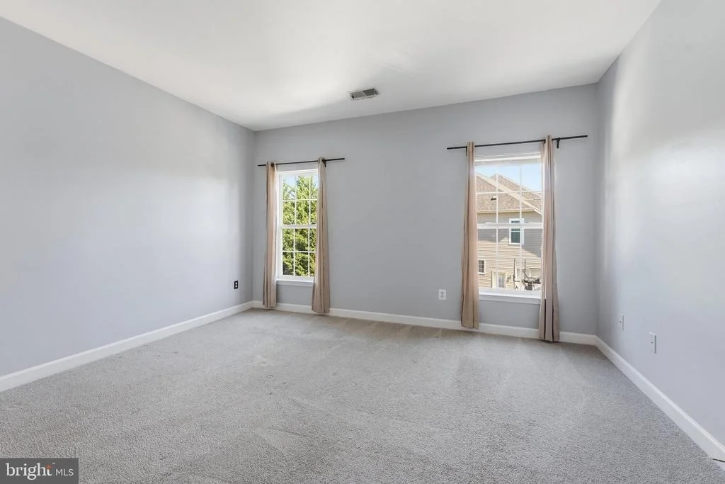 Photo of 2148 CHESTNUT LANE