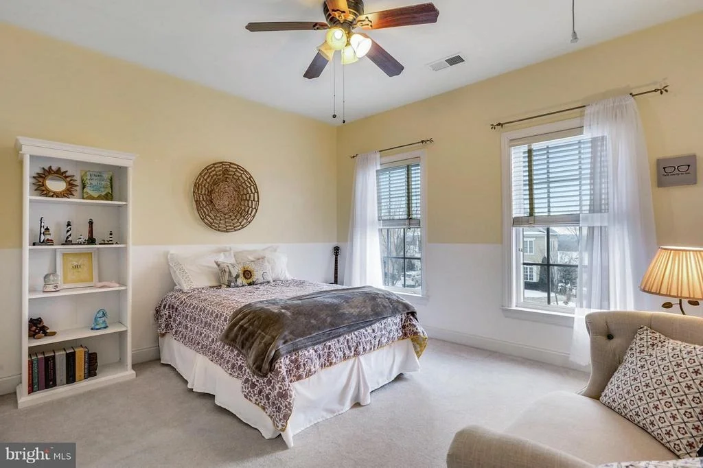 Photo of 42725 RIDGEWAY DRIVE
