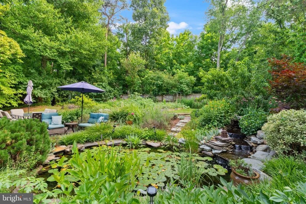 Photo of 314 AVONDALE DRIVE