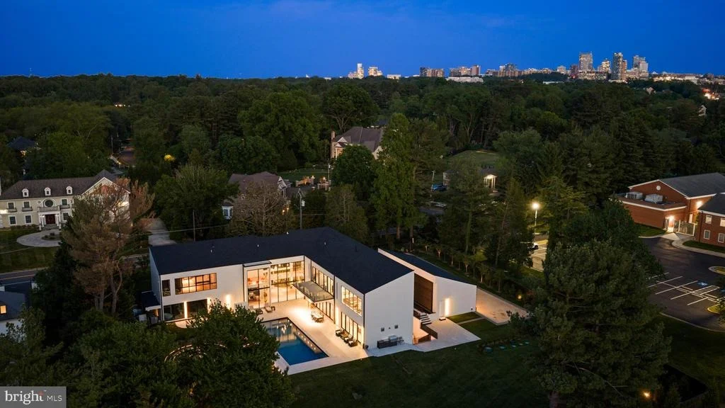 Photo of 8970 BROOK ROAD