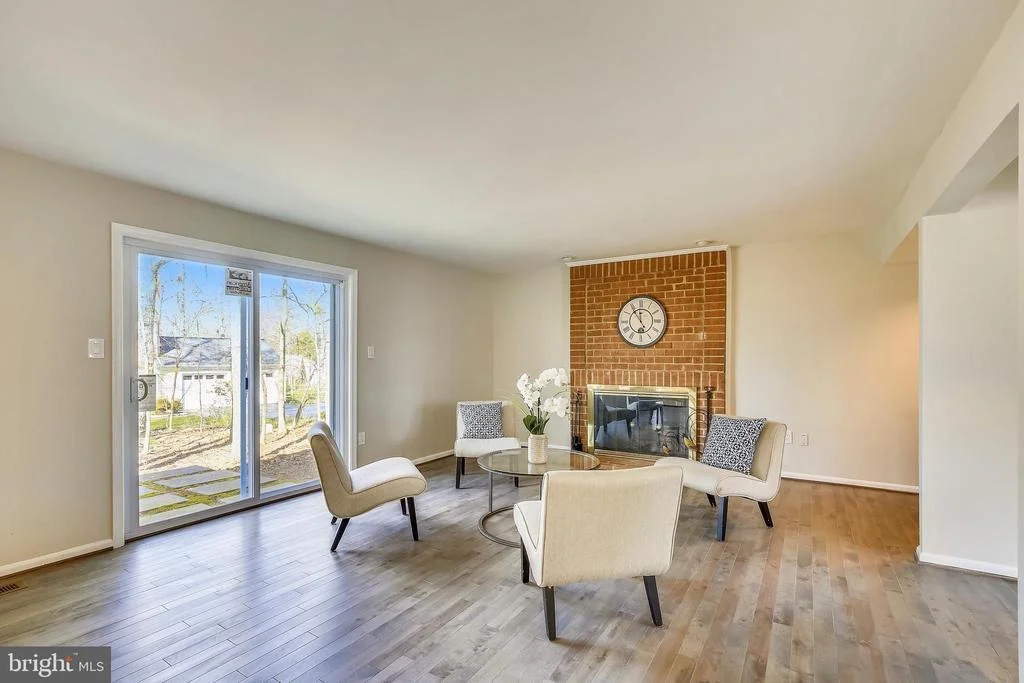 Photo of 1508 LAUREL HILL ROAD
