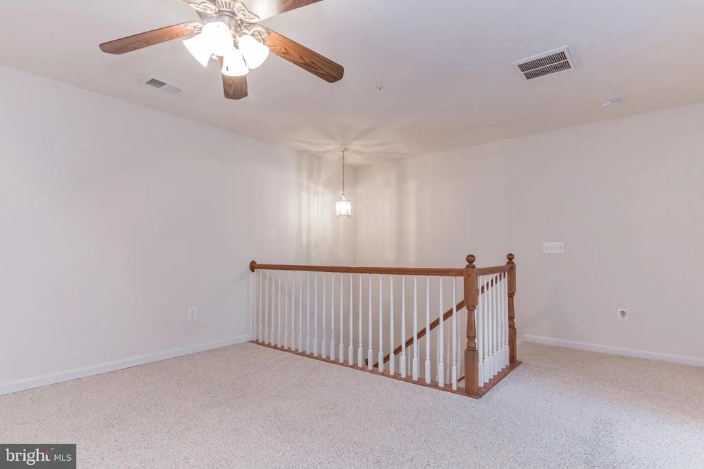 Photo of Unit 4 at 702 EMERALD WAY