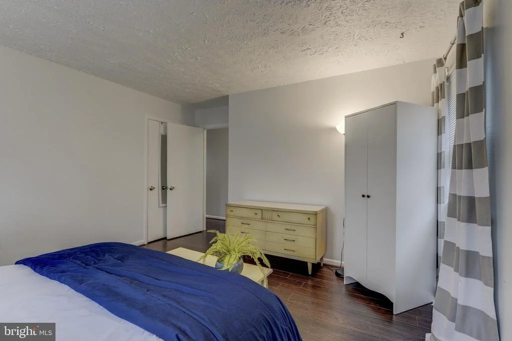 Photo of 8429 MAIN AVENUE