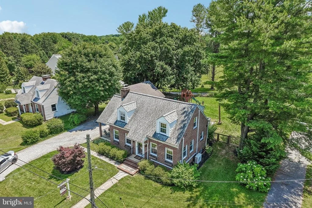 Photo of 743 MONKTON ROAD