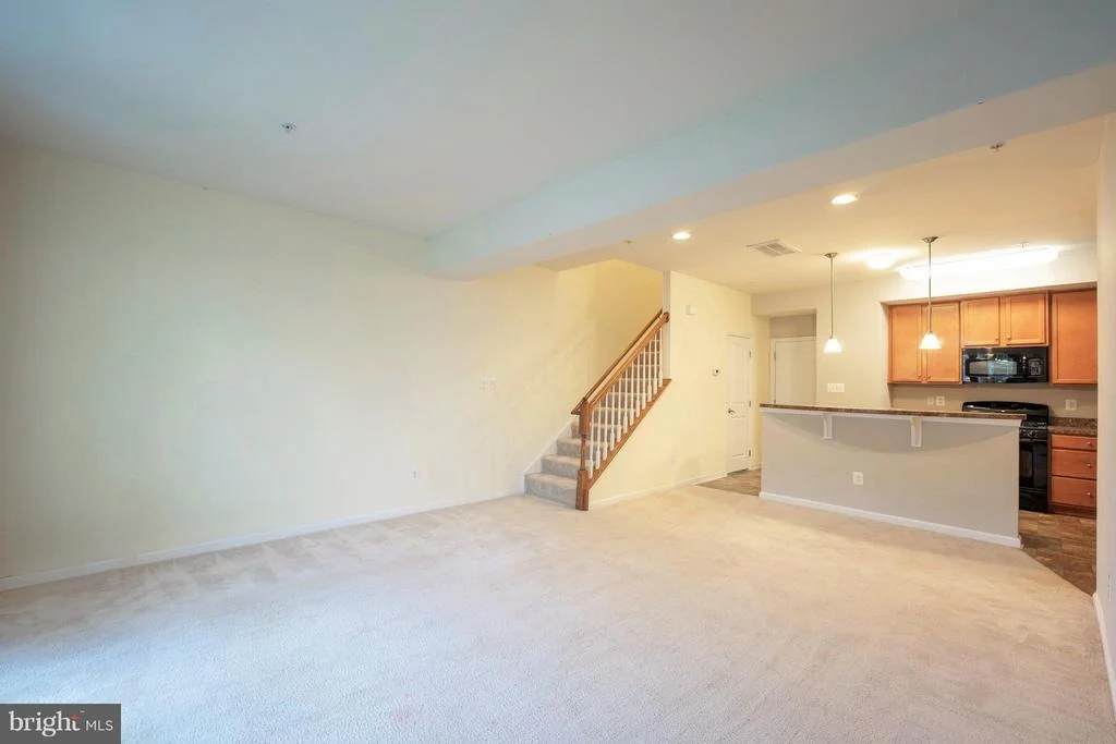 Photo of 7409 BRUNSON CIRCLE