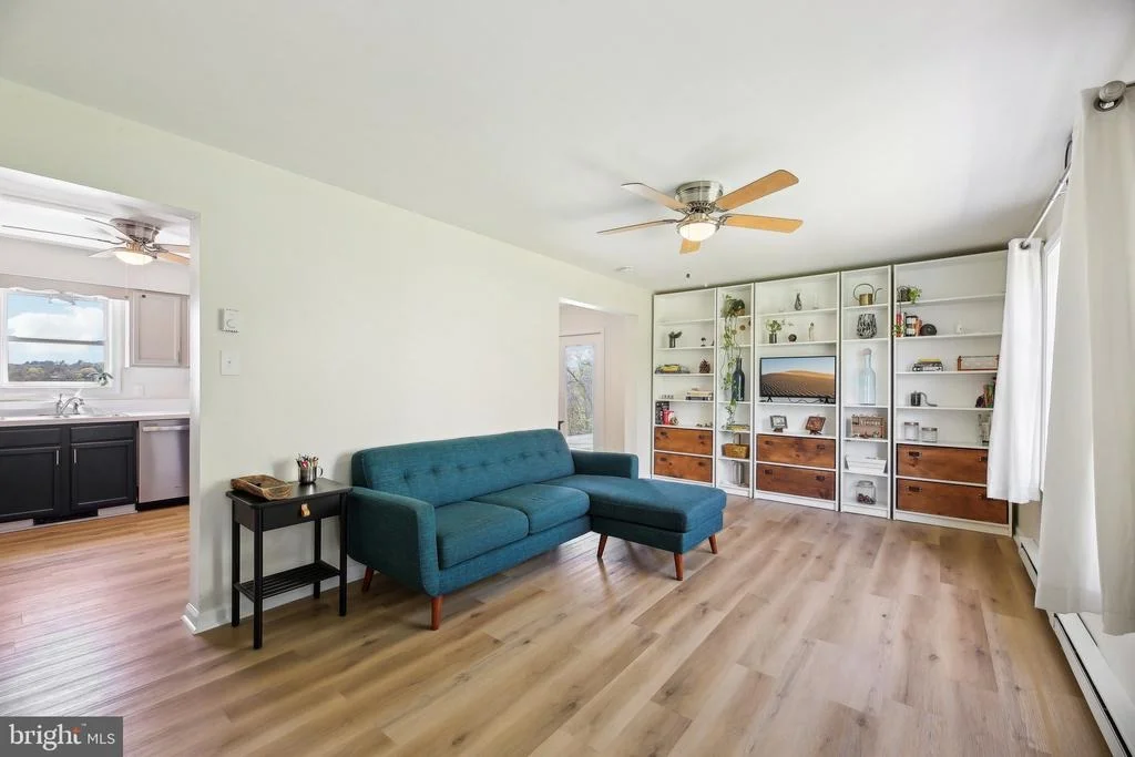 Photo of 11 10TH AVENUE