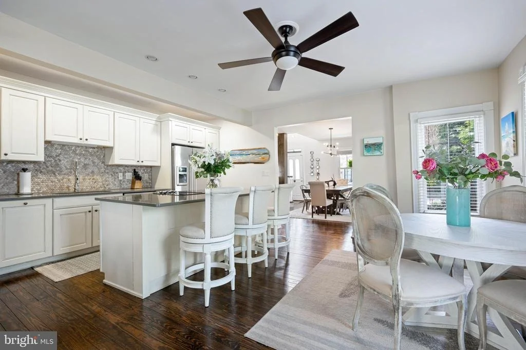 Photo of 211 W 4TH STREET