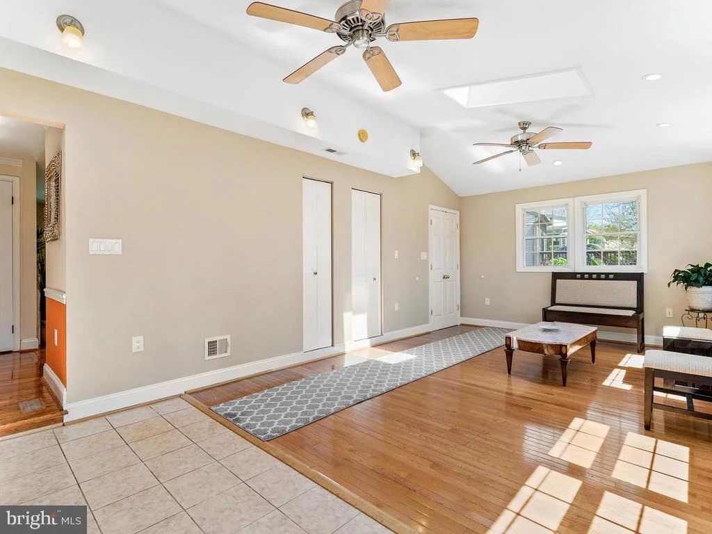 Photo of 2339 DECKMAN LANE
