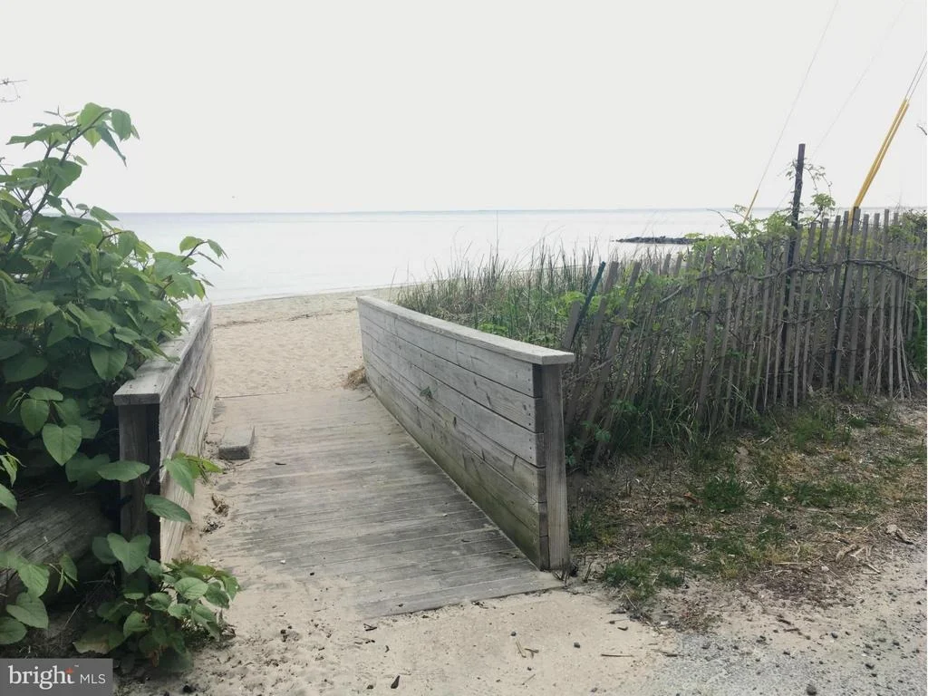 Photo of 5650 LONG BEACH ROAD