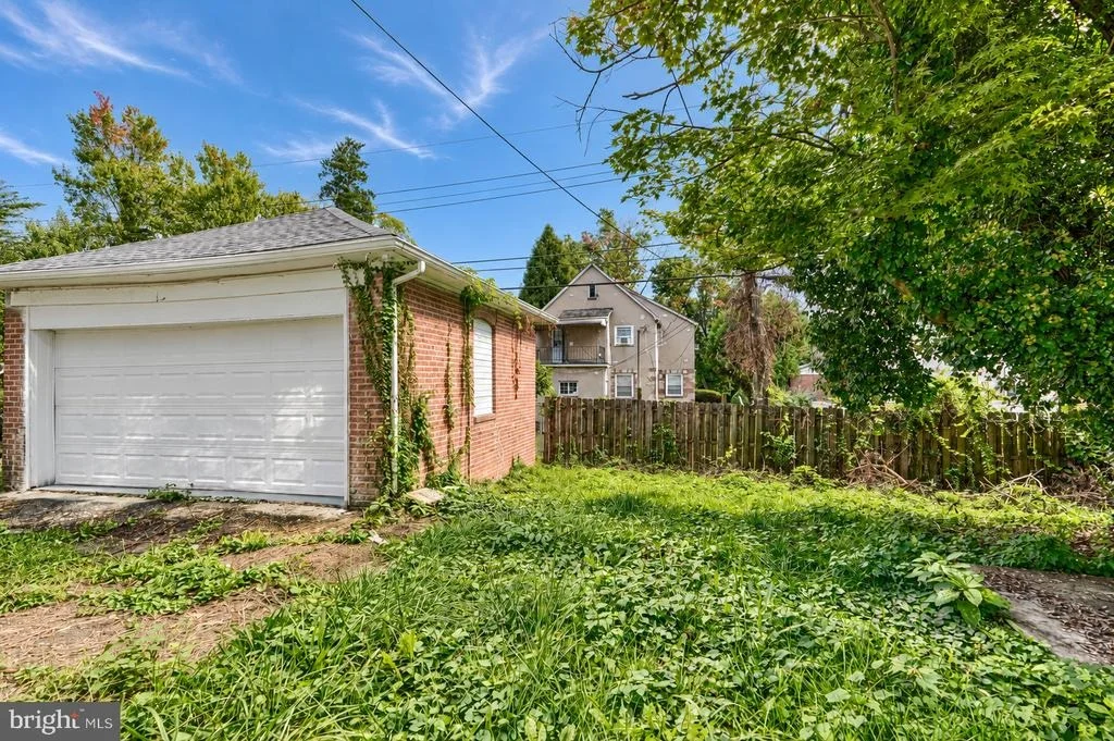 Photo of 3407 ELLAMONT ROAD