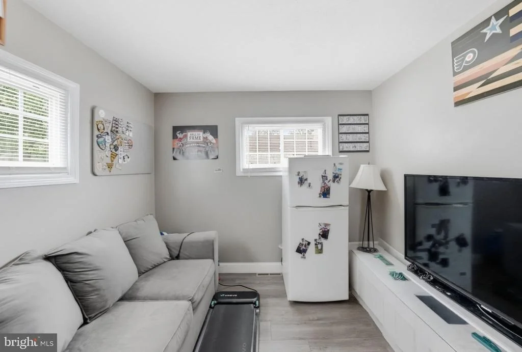 Photo of 2 PAYNE AVENUE
