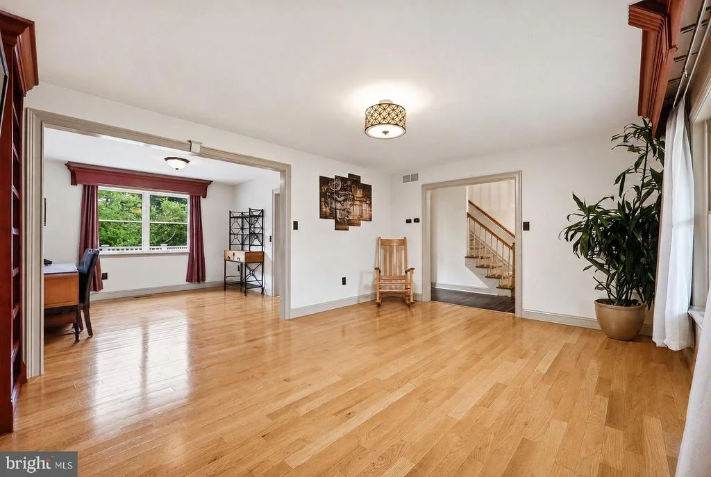 Photo of 1190 LONG VALLEY ROAD