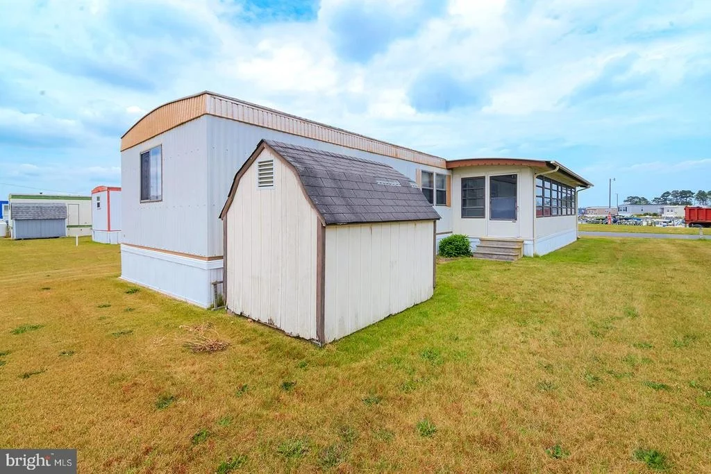 Photo of 38052 RABBIT ROAD