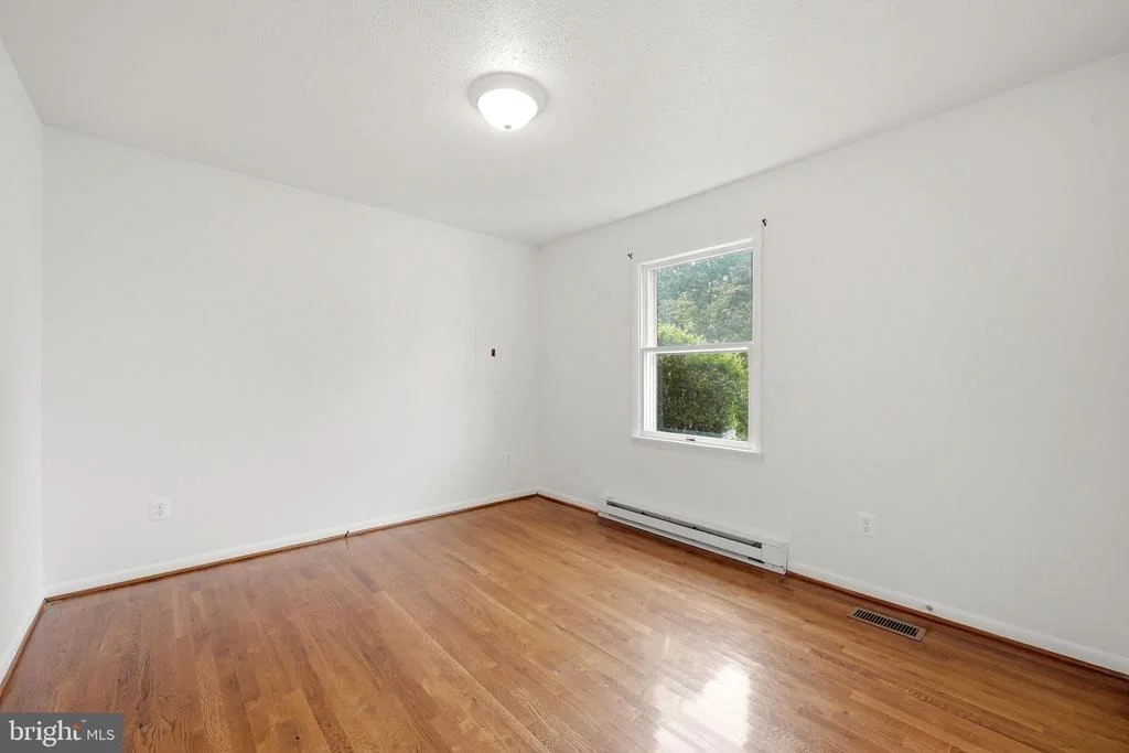 Photo of 303 HACKBERRY DRIVE