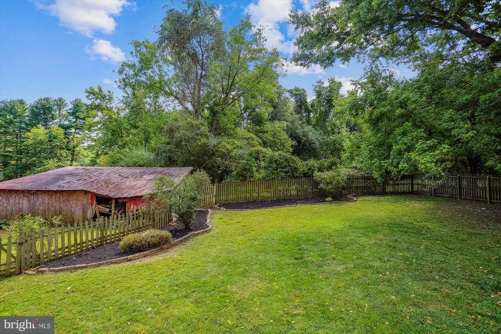 Photo of 12400 W OLD BALTIMORE ROAD