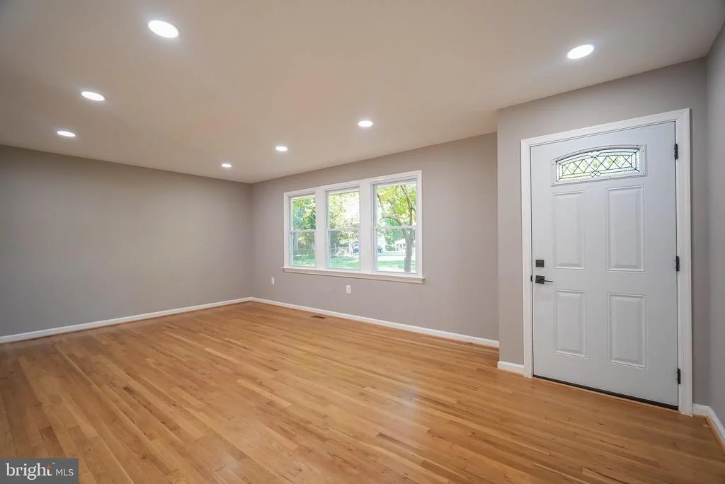 Photo of 4150 BARRETT