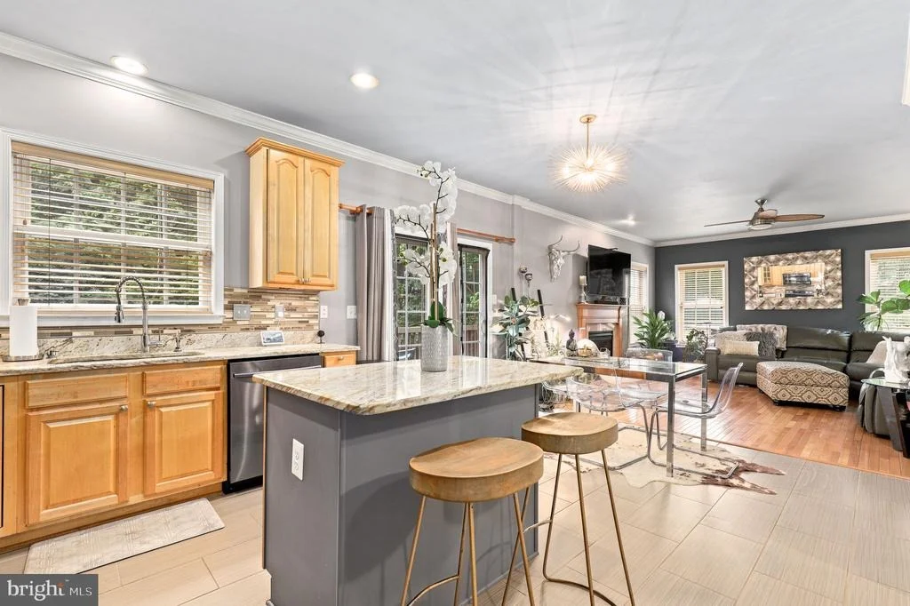 Photo of 6405 IVY SPRING ROAD