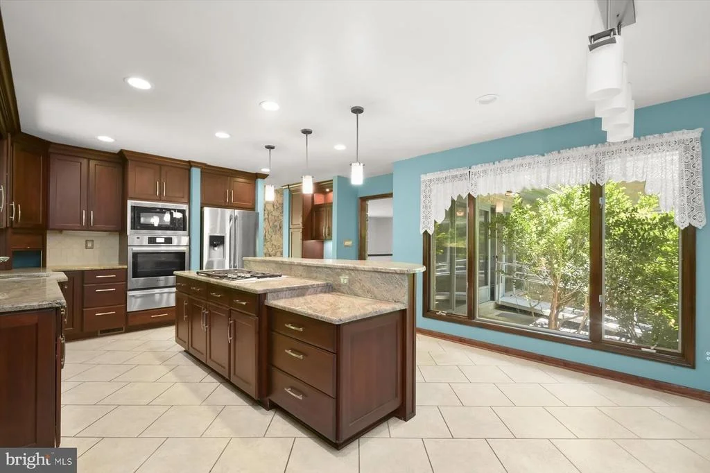 Photo of 13922 WAYSIDE DRIVE