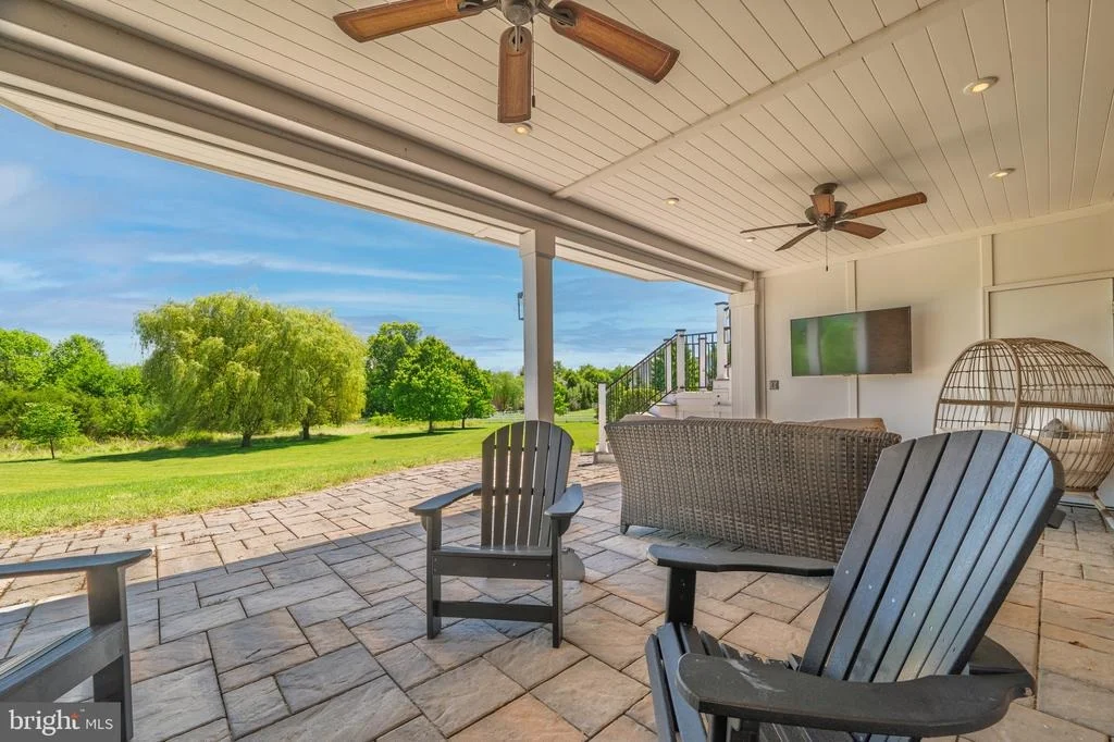 Photo of 20882 MCINTOSH PLACE