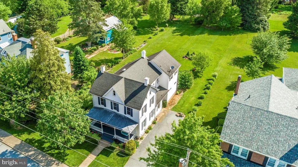 Photo of 44 MAPLE AVENUE