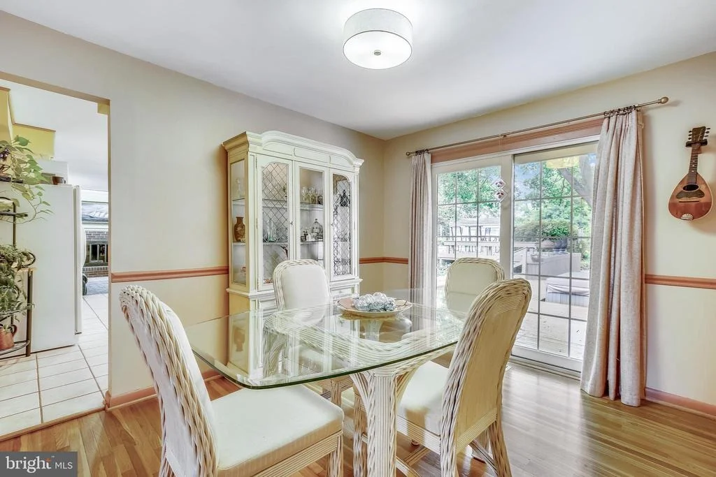 Photo of 15225 CENTERGATE DRIVE