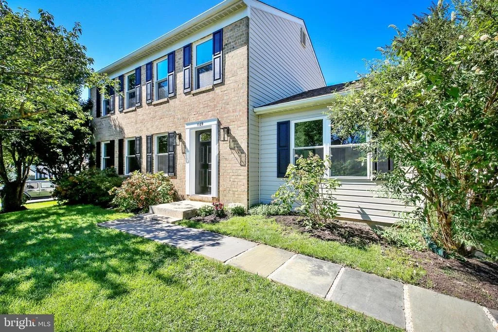 Photo of 1109 KERSEY ROAD