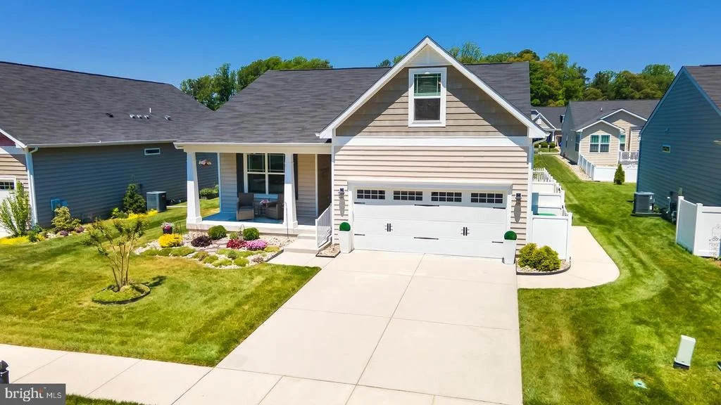 Photo of 34438 SPRING BROOK AVENUE