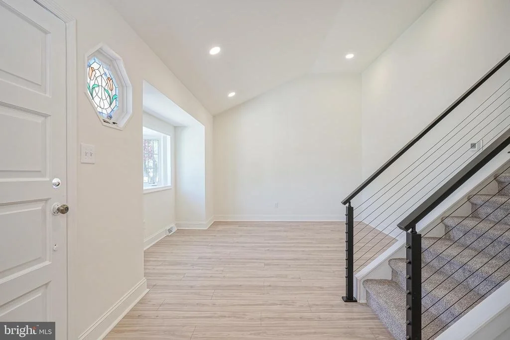Photo of 383 MONTGOMERY DRIVE