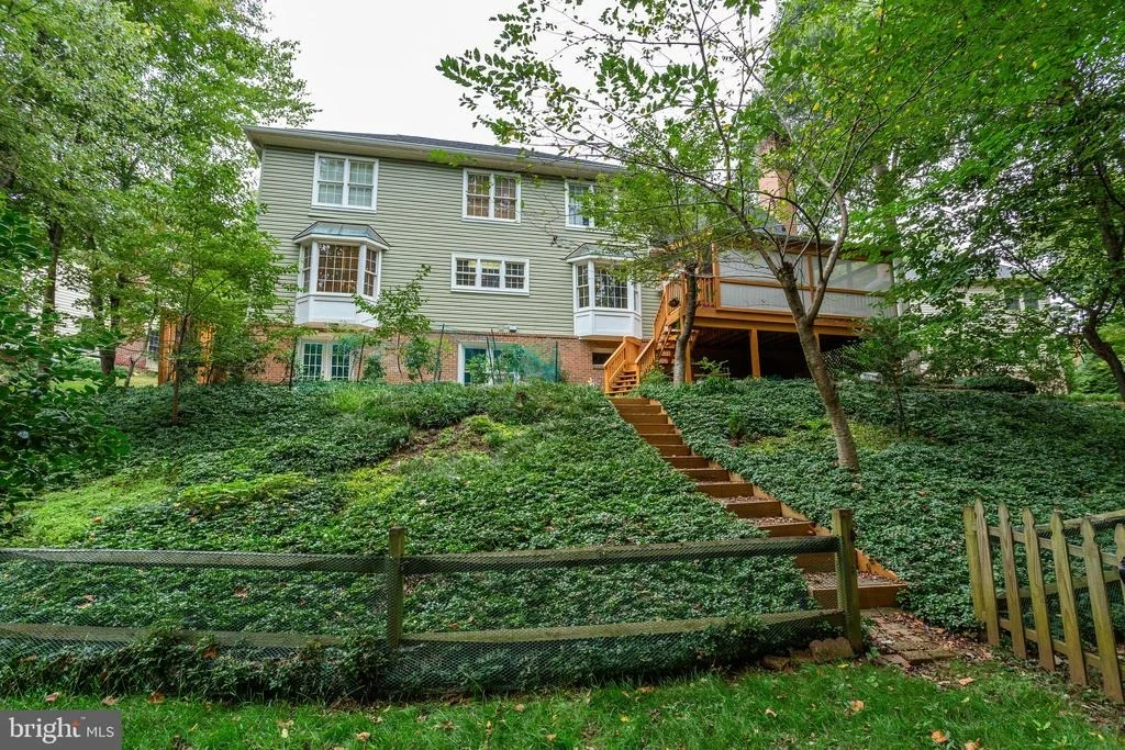 Photo of 9705 CYMBAL DRIVE