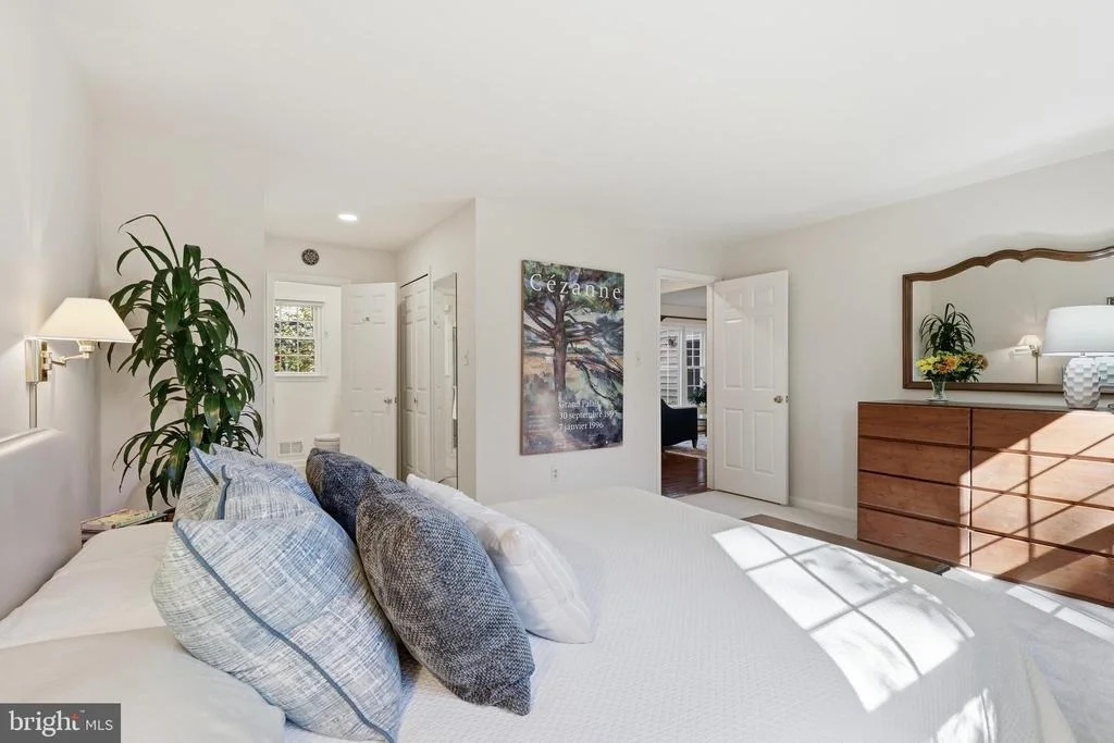 Photo of 11800 BRIAR MILL LANE