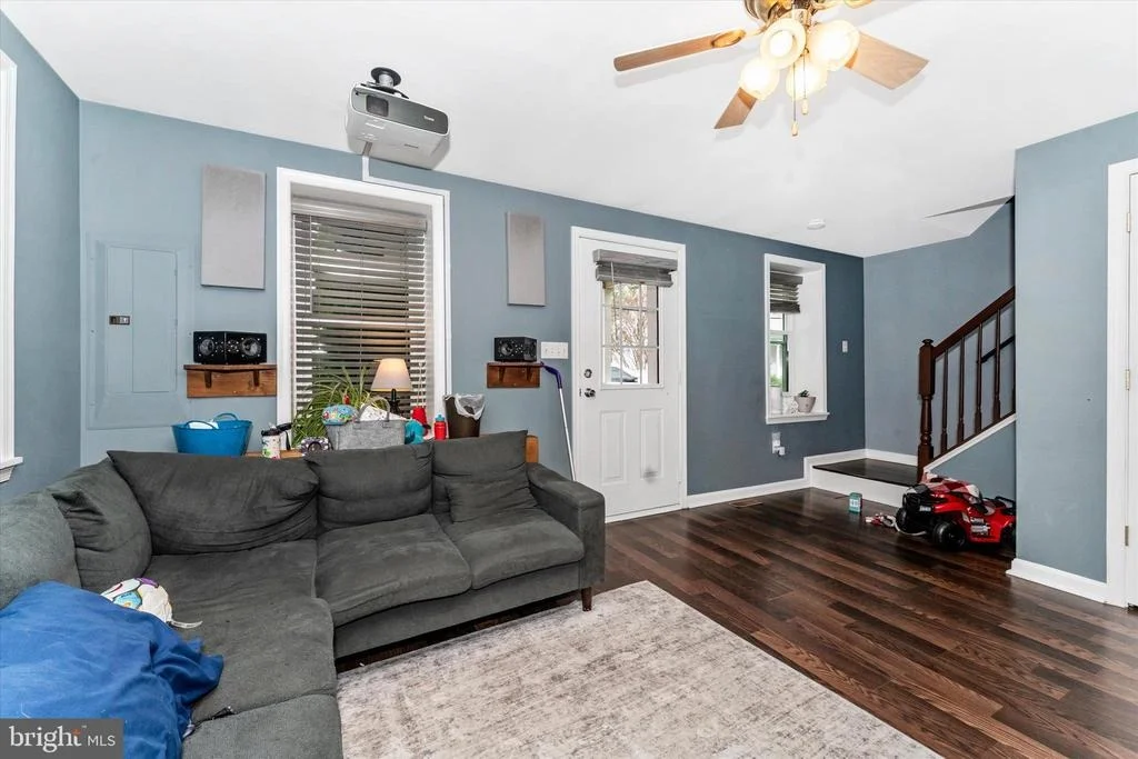 Photo of 2175 TREVANION ROAD