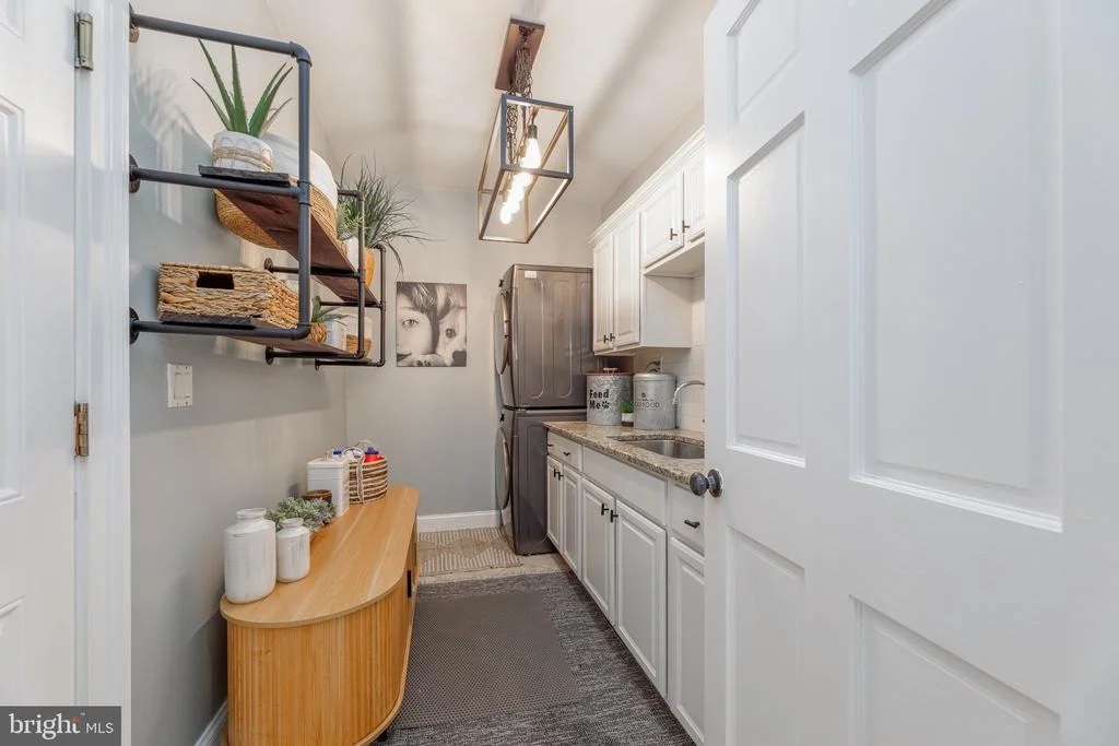 Photo of 428 WASHINGTON AVENUE
