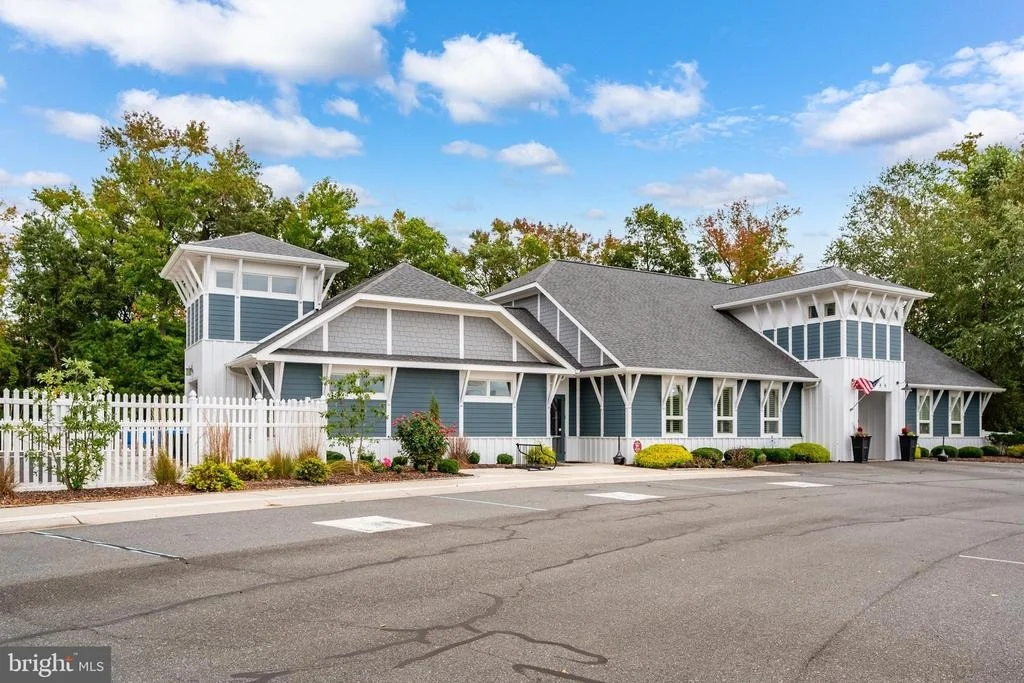 Photo of 34432 SPRING BROOK AVENUE