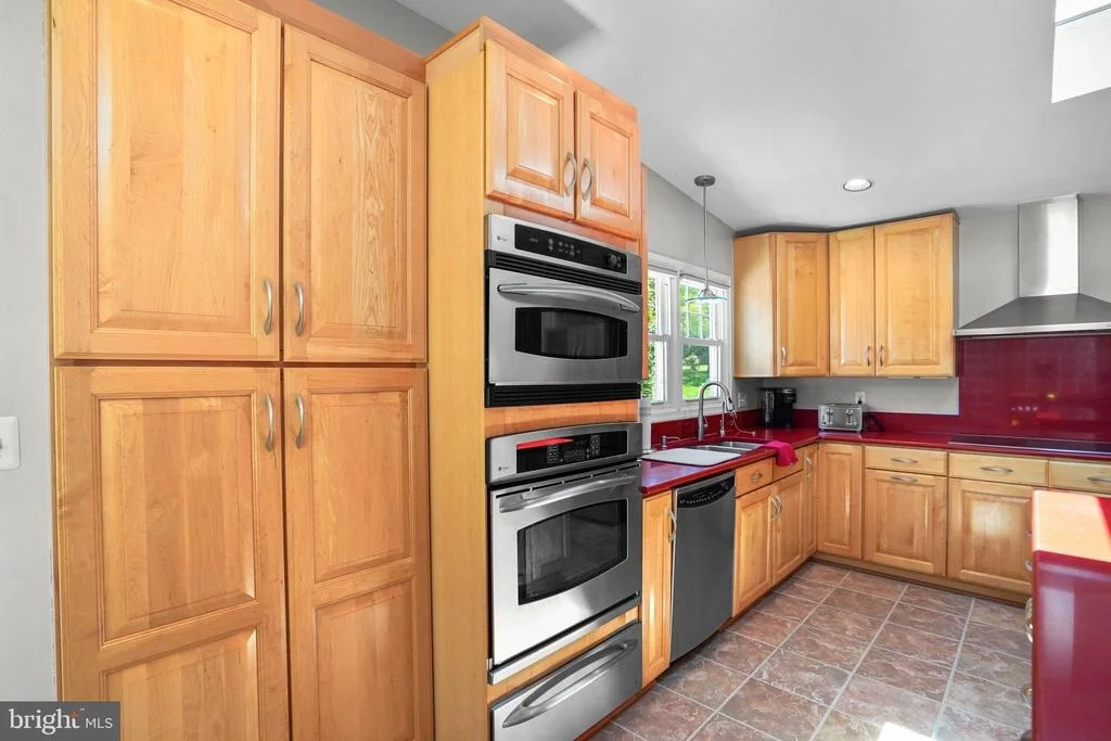 Photo of 17231 SANDY KNOLL DRIVE