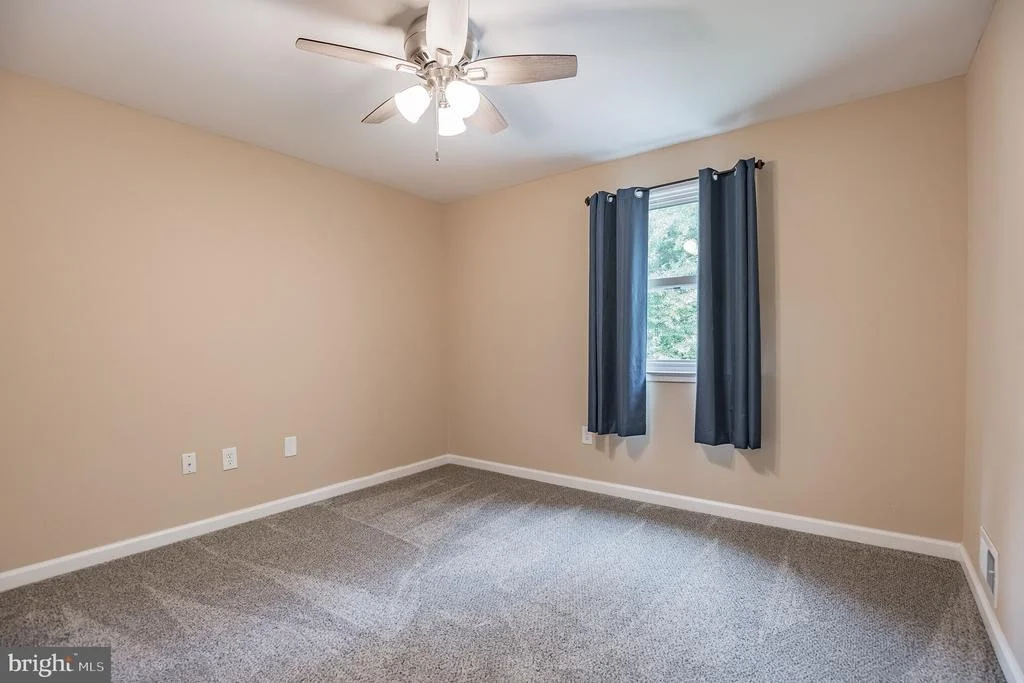 Photo of 9123 OLD BURTON CIRCLE