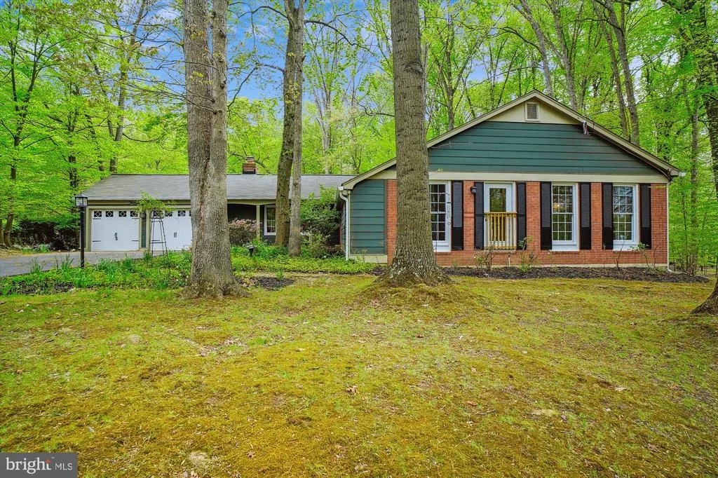 Photo of 13720 N GATE DRIVE