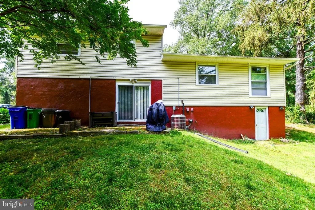 Photo of 9460 WANDERING WAY