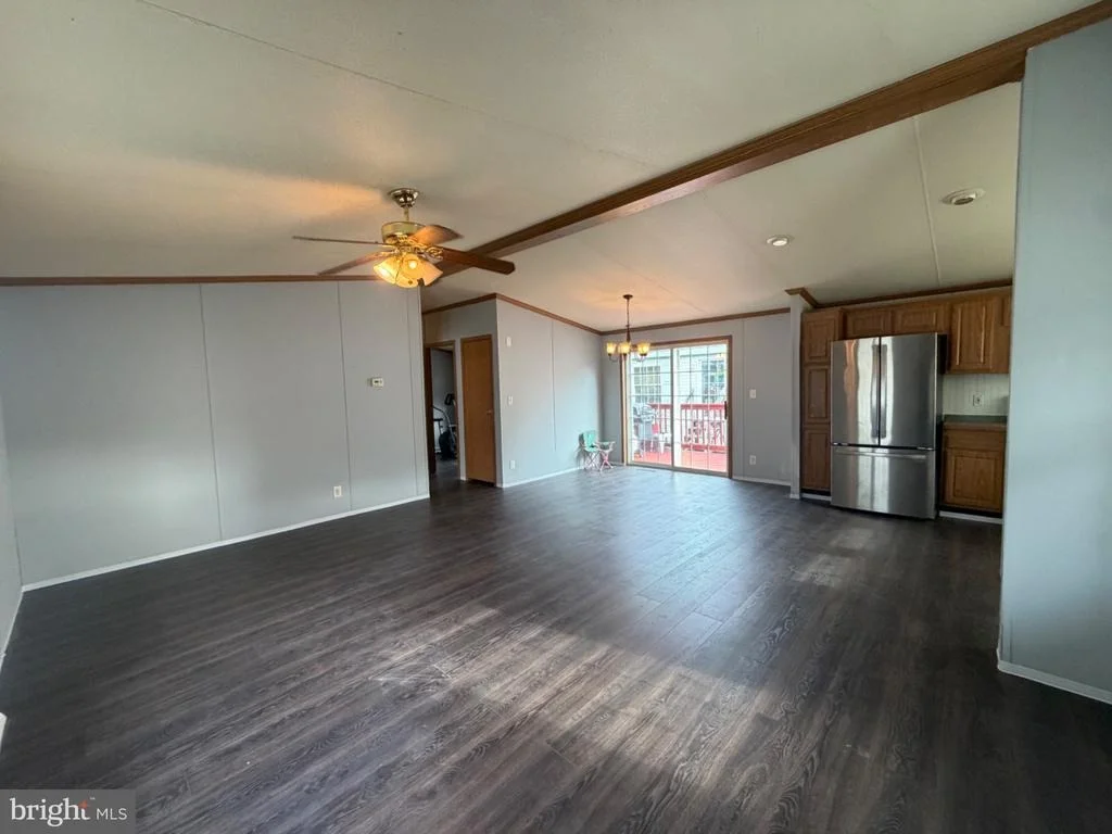 Photo of 3410 HONEYSUCKLE LANE