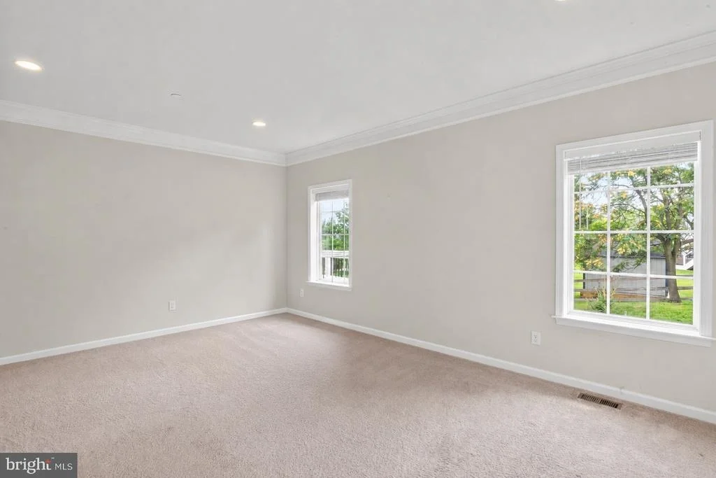 Photo of 2754 HILLFIELD DRIVE